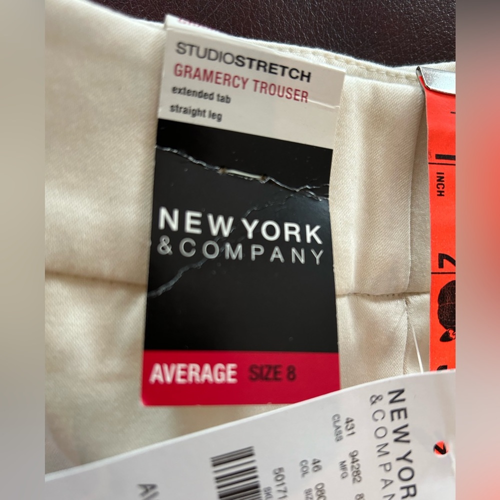 New York and company slacks - off white - Picture 3 of 5